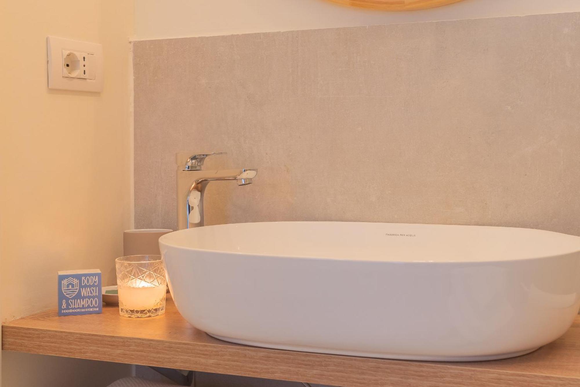 Enchanted Como Lake - City Apartment 2 By Rent All Como Ngoại thất bức ảnh